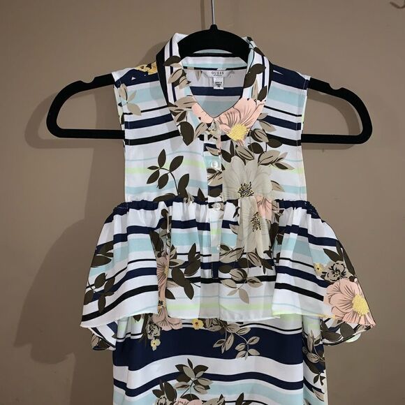 Guess Blouse  - Picture 2 of 5